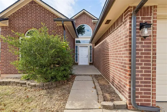 Photo 5 — 6704 NW 131st Street, Oklahoma City, OK 73142