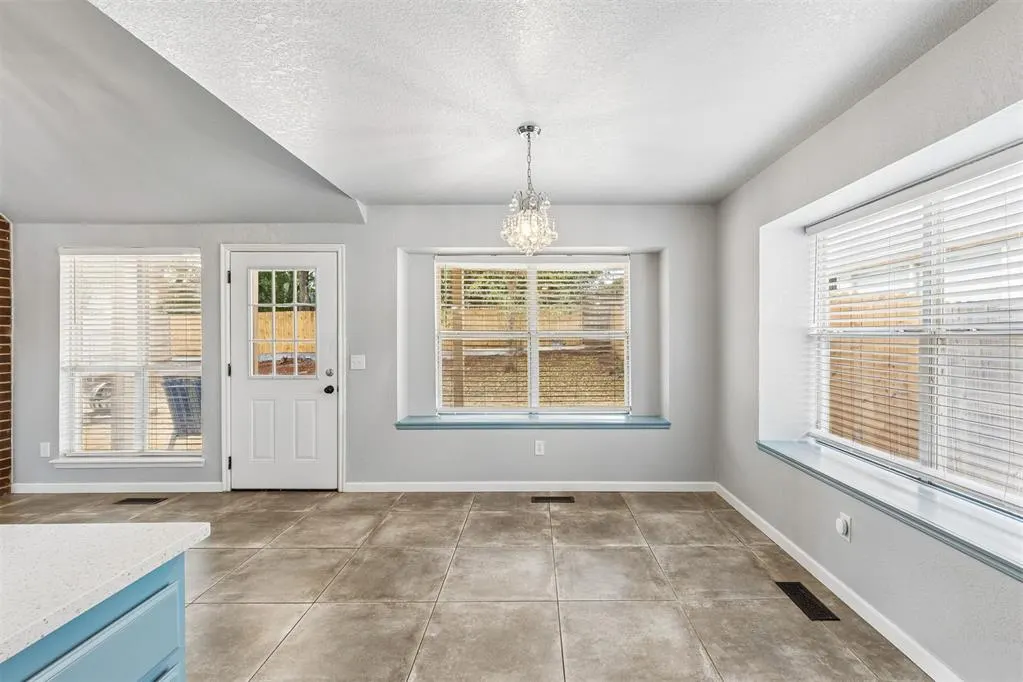 Photo 14 — 6704 NW 131st Street, Oklahoma City, OK 73142