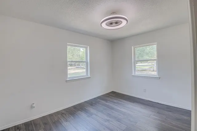 Photo 8 — 965 Cabin Road, Harrah, OK 73045