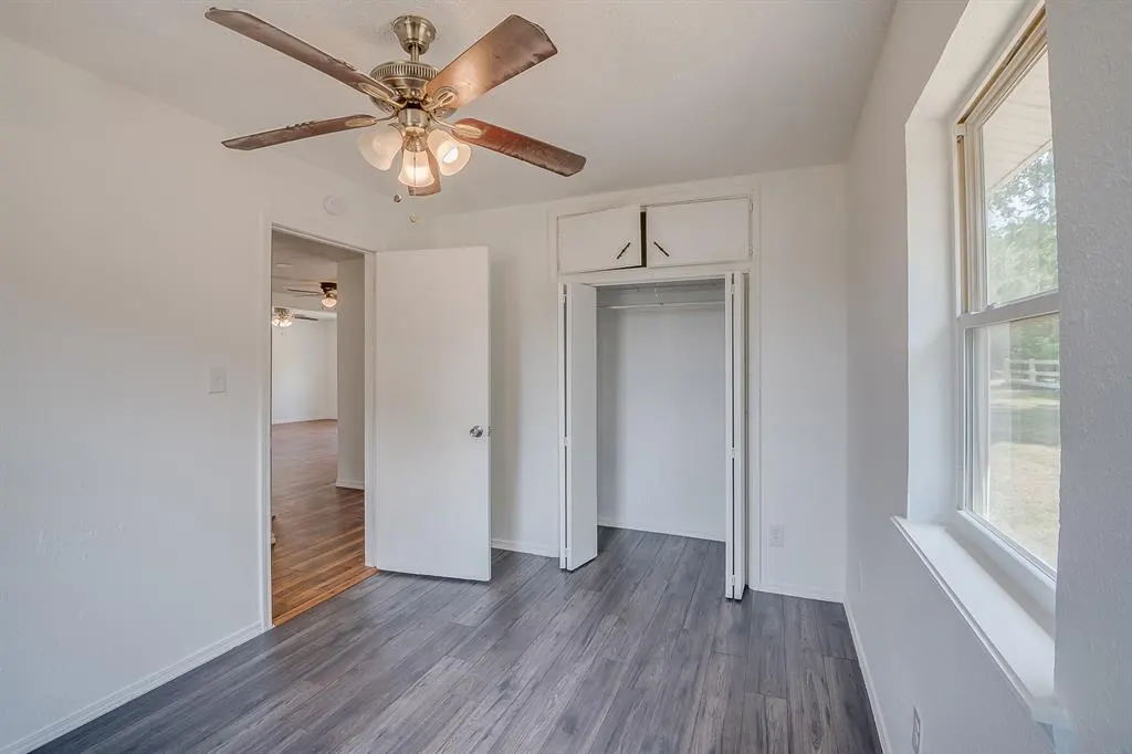 Photo 11 — 965 Cabin Road, Harrah, OK 73045