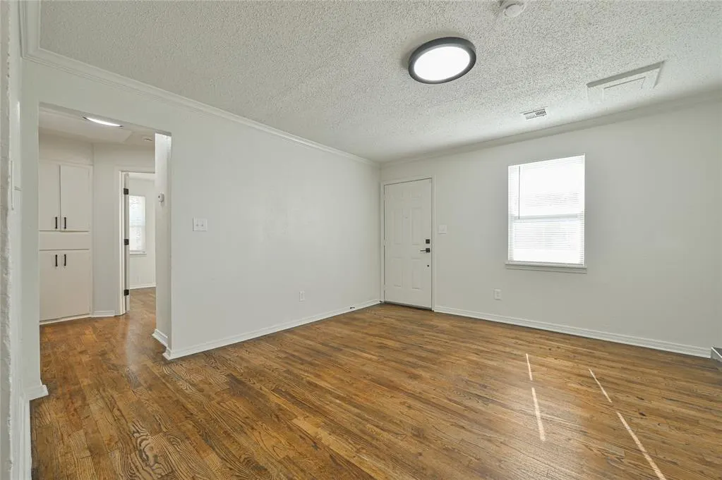 Photo 7 — 5600 N Donald Avenue, Warr Acres, OK 73122