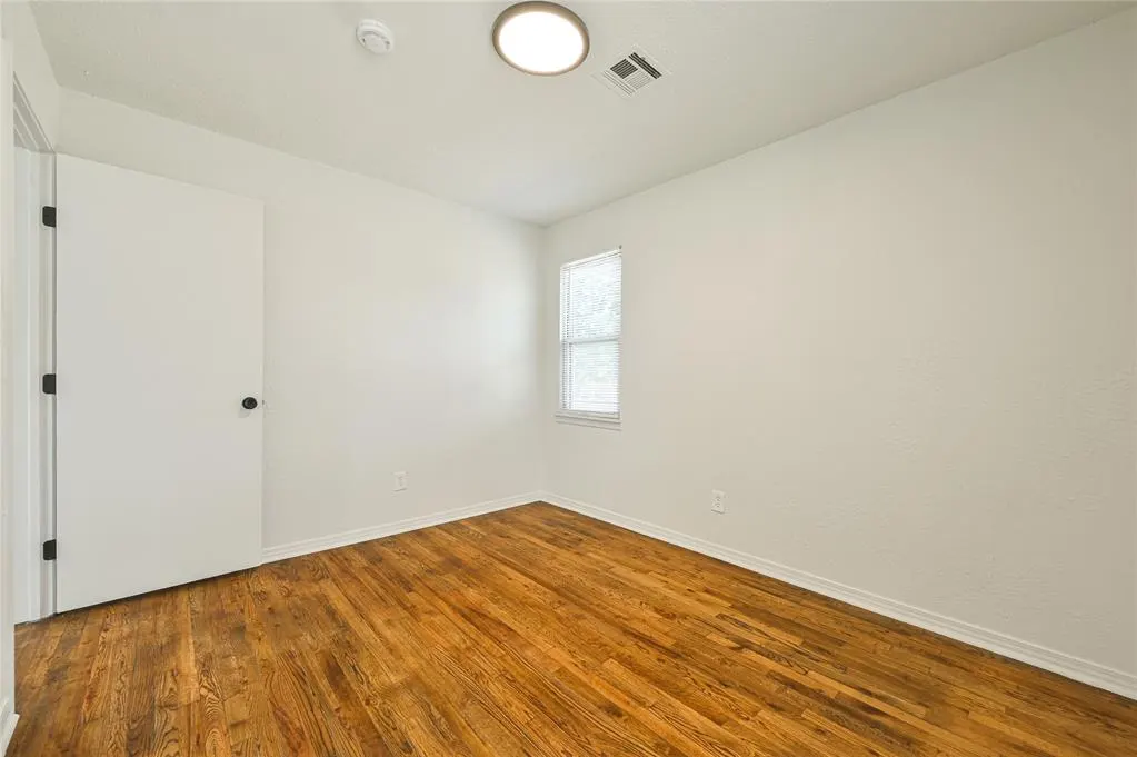 Photo 19 — 5600 N Donald Avenue, Warr Acres, OK 73122