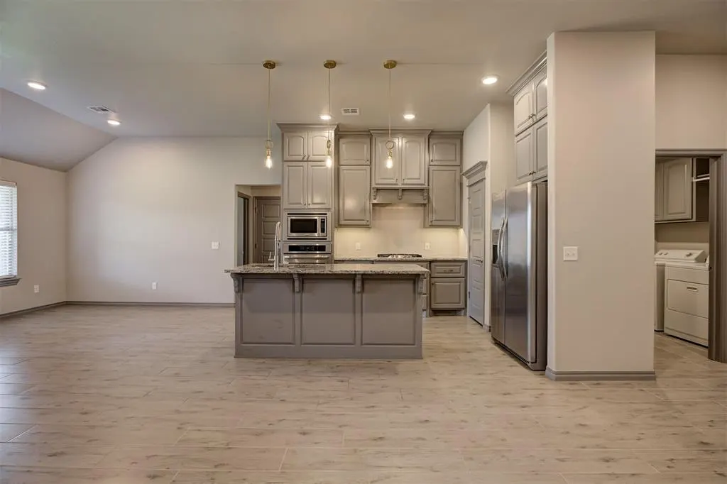Photo 10 — 8117 NW 160th Street, Edmond, OK 73013