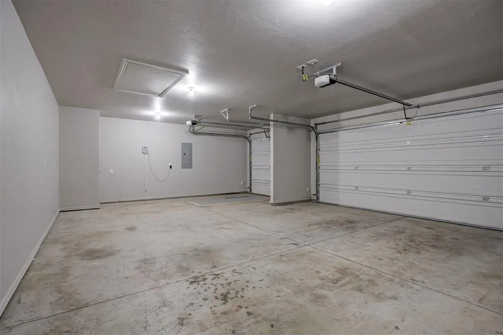 Photo 49 — 8117 NW 160th Street, Edmond, OK 73013
