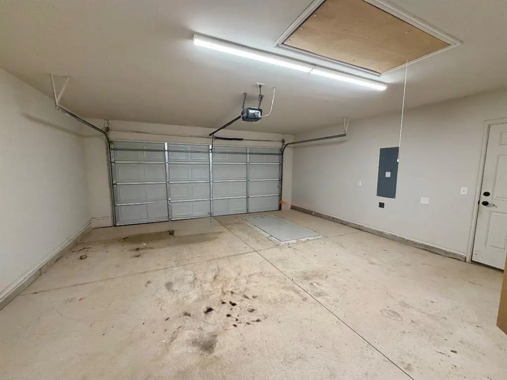 Photo 18 — 10432 NW 33rd Street, Yukon, OK 73099