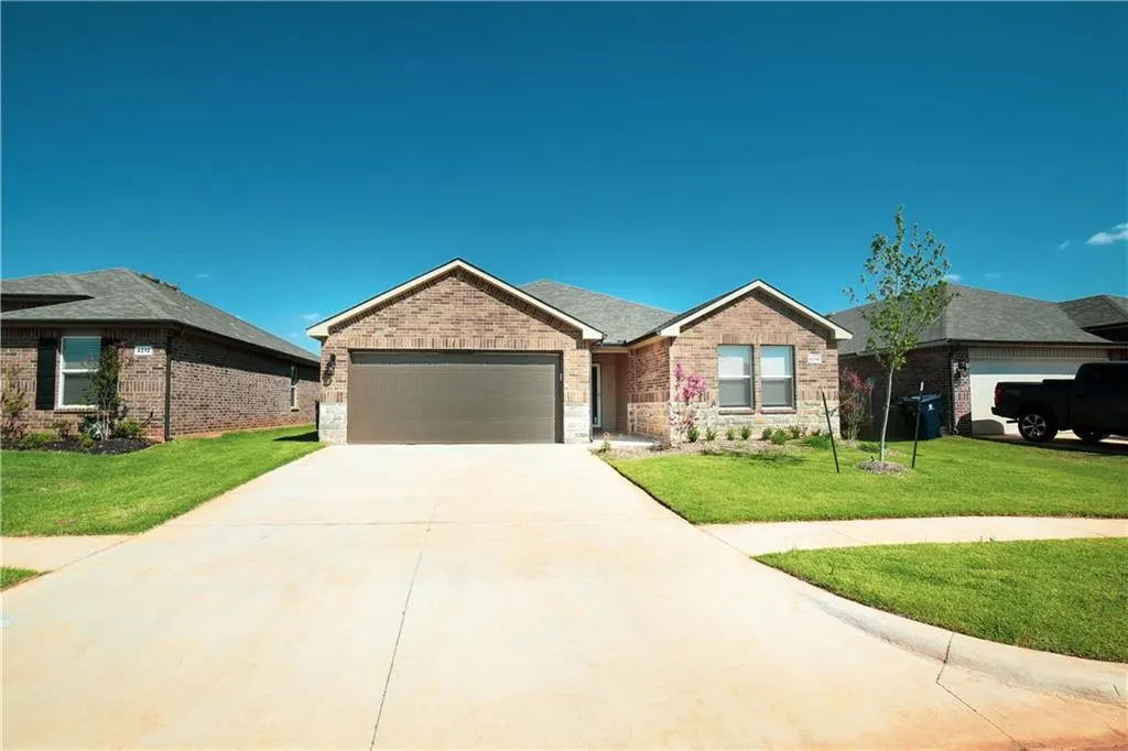 Front exterior — 4216 SW MOONLIGHT Road, Mustang, OK 73064