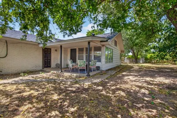 Photo 22 — 1460 N Broadway Avenue, Moore, OK 73160