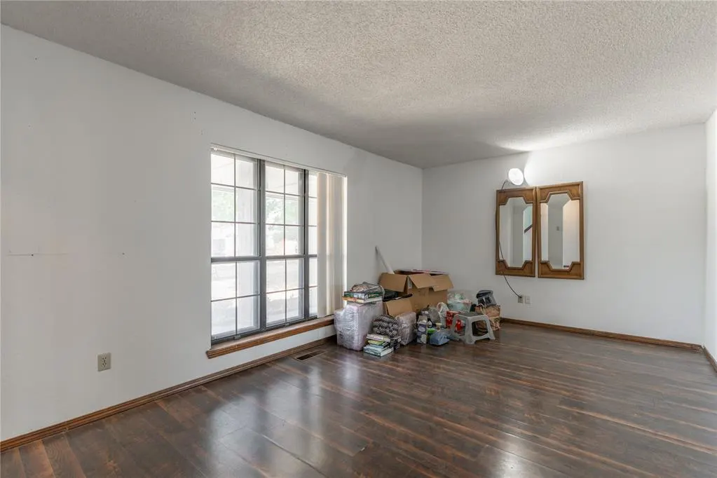 Photo 8 — 212 Americana Court, Norman, OK 73069