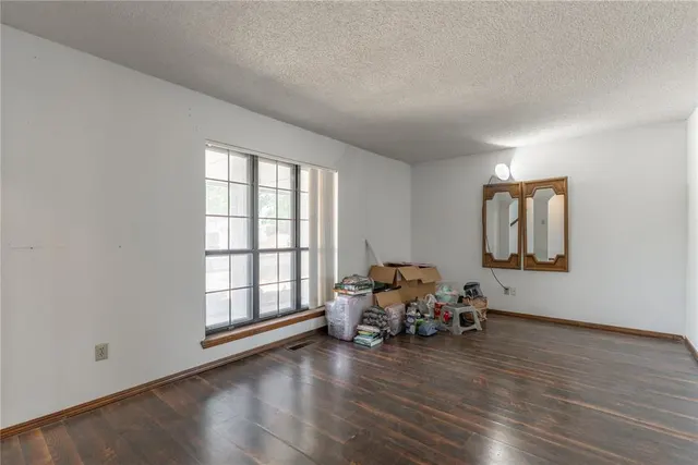 Photo 8 — 212 Americana Court, Norman, OK 73069