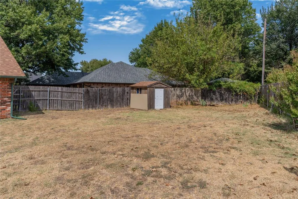 Photo 44 — 212 Americana Court, Norman, OK 73069