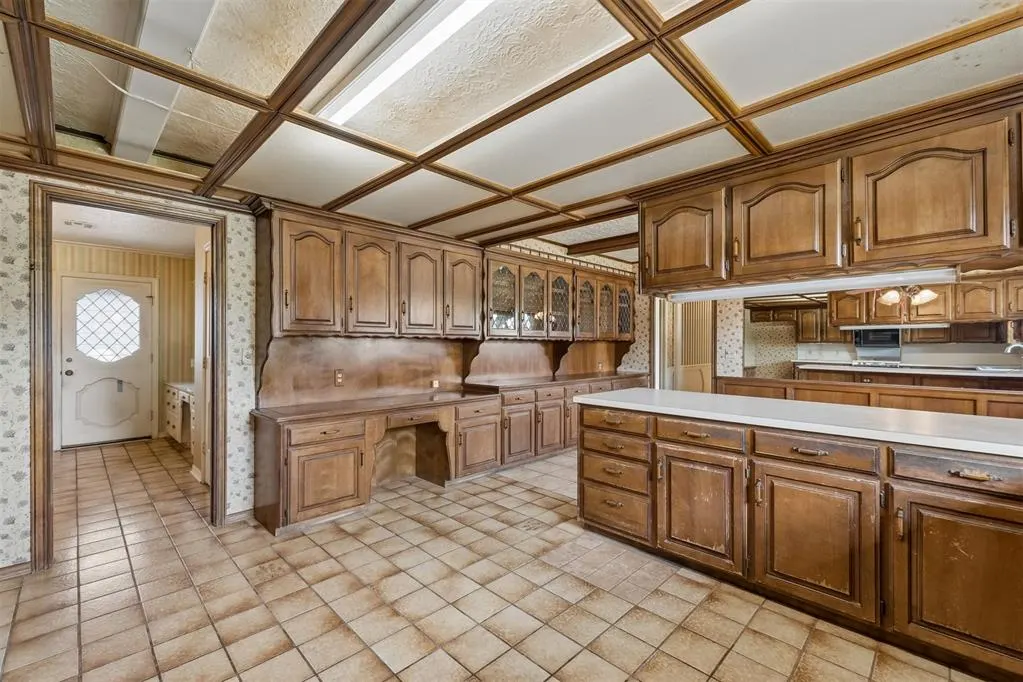 Photo 13 — 1527 Holliday Drive, Norman, OK 73069