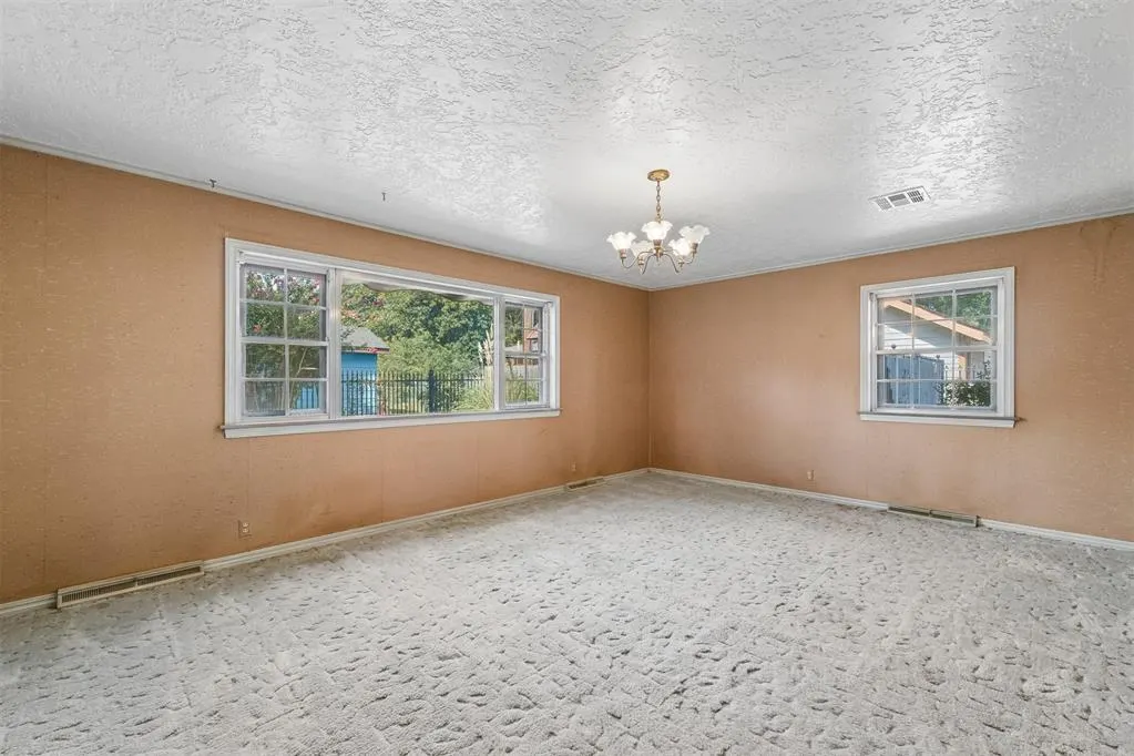 Photo 21 — 1527 Holliday Drive, Norman, OK 73069