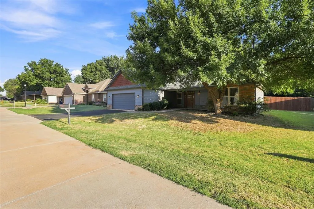 Photo 4 — 4824 W Oakcrest Road, Stillwater, OK 74075