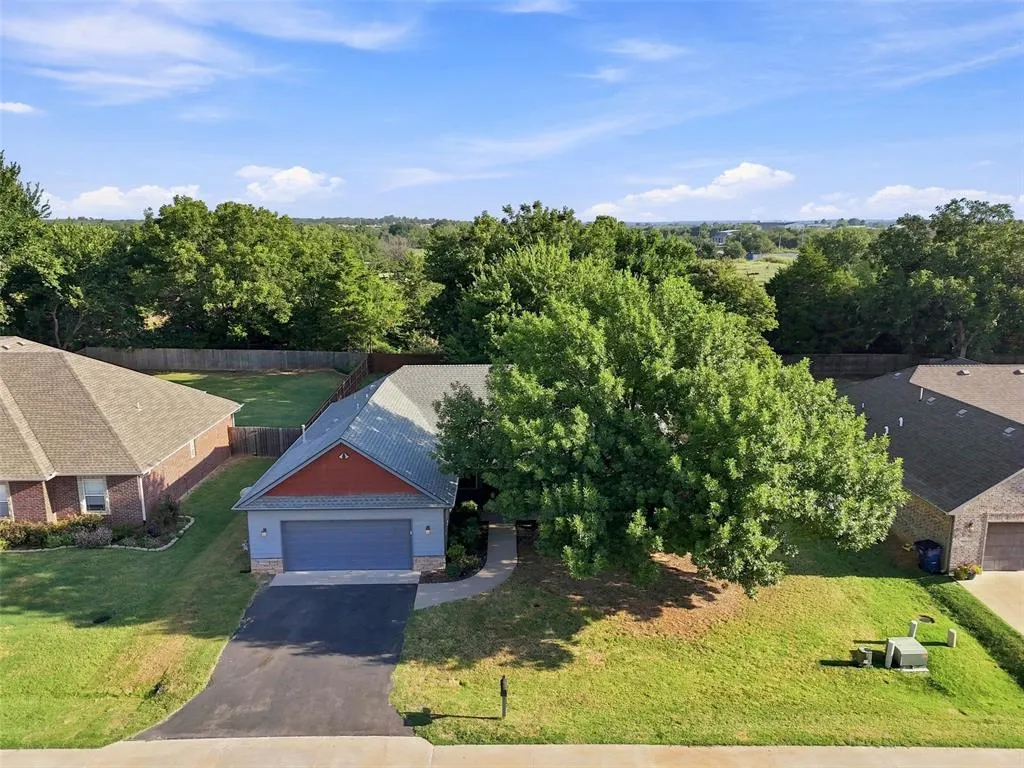 Photo 6 — 4824 W Oakcrest Road, Stillwater, OK 74075