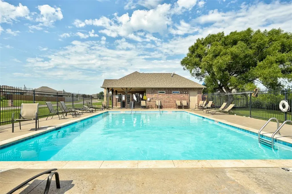 Photo 40 — 8304 NW 159th Street, Edmond, OK 73013