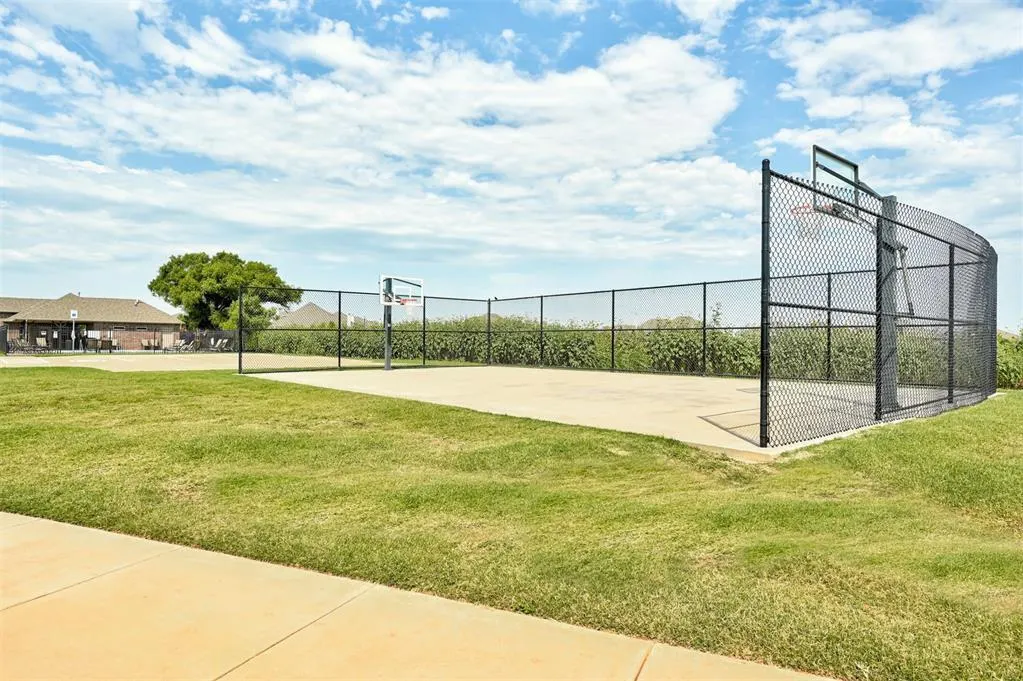 Photo 41 — 8304 NW 159th Street, Edmond, OK 73013