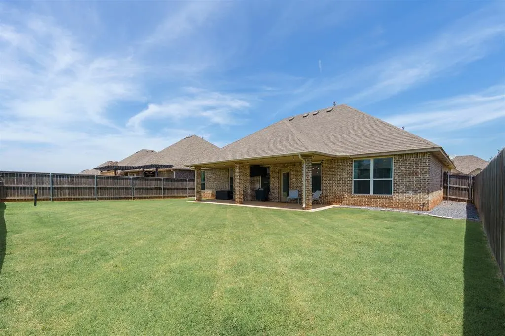 Photo 43 — 8304 NW 159th Street, Edmond, OK 73013