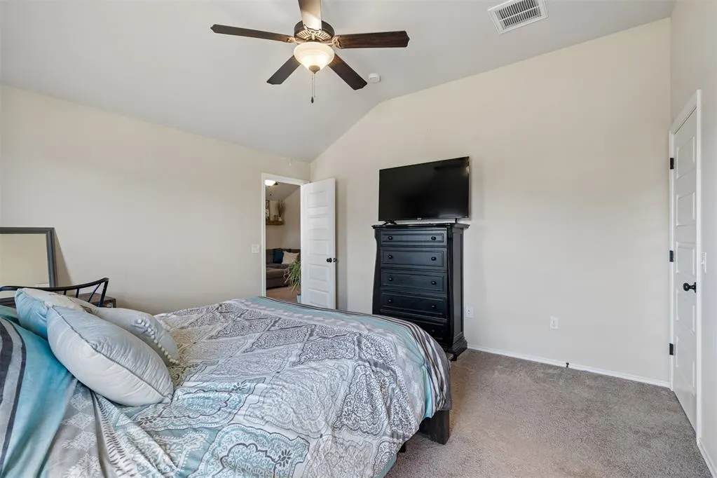 Photo 18 — 11024 NW 95th Street, Yukon, OK 73099