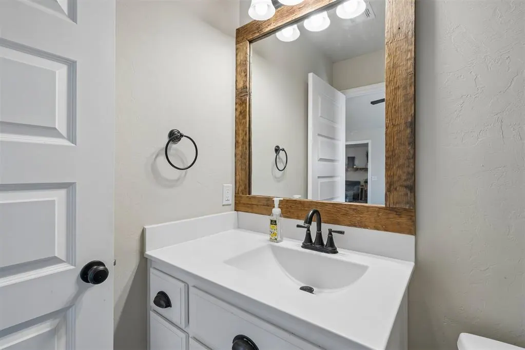 Photo 20 — 11024 NW 95th Street, Yukon, OK 73099
