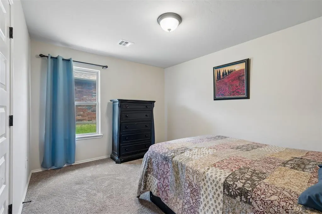 Photo 24 — 11024 NW 95th Street, Yukon, OK 73099