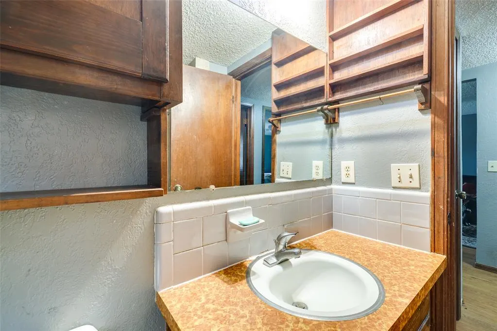 Photo 29 — 628 Baer Drive, Moore, OK 73160