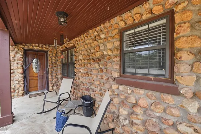Photo 2 — 30749 N County Road 2030 Road, Granite, OK 73547