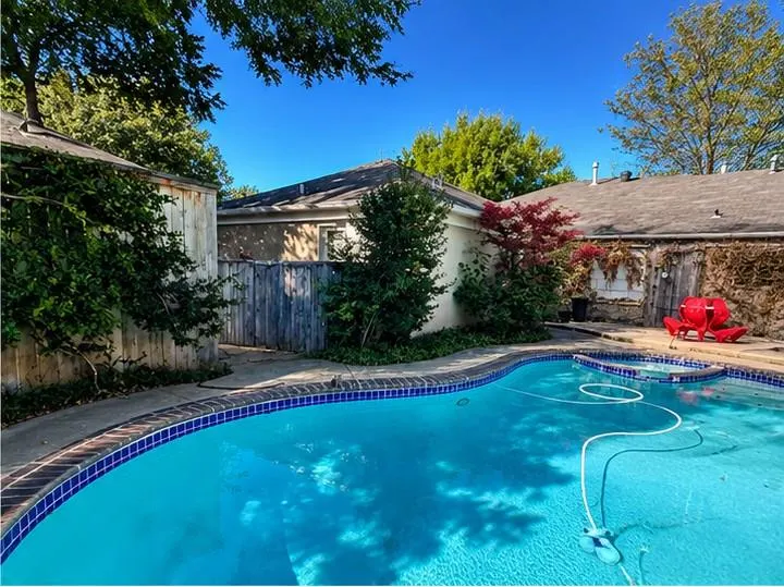 Photo 19 — 1710 Dorchester Drive, Oklahoma City, OK 73120