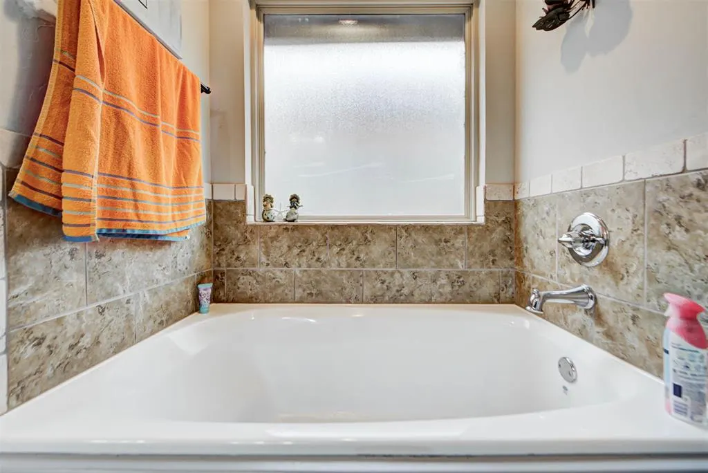 Photo 29 — 7129 NW 145th Street, Oklahoma City, OK 73142
