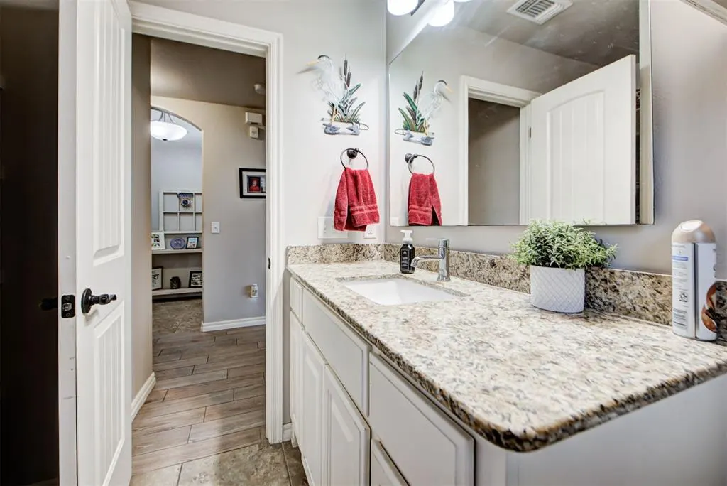 Photo 38 — 7129 NW 145th Street, Oklahoma City, OK 73142