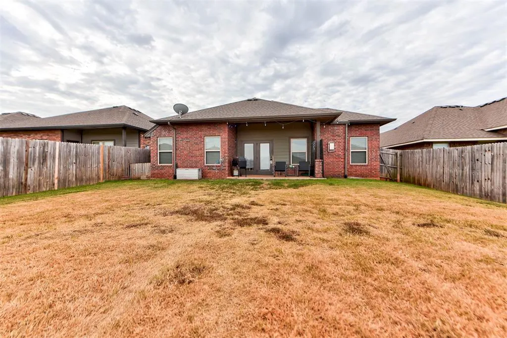 Photo 47 — 7129 NW 145th Street, Oklahoma City, OK 73142