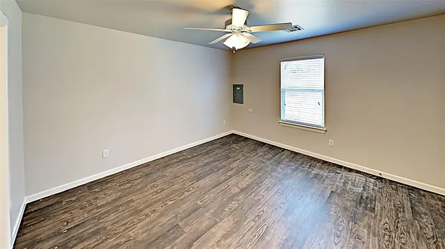 Photo 8 — 4922 Avion Court, Oklahoma City, OK 73135