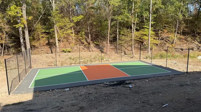 Photo 5 — 134 Turning Wood Court, Broken Bow, OK 74728