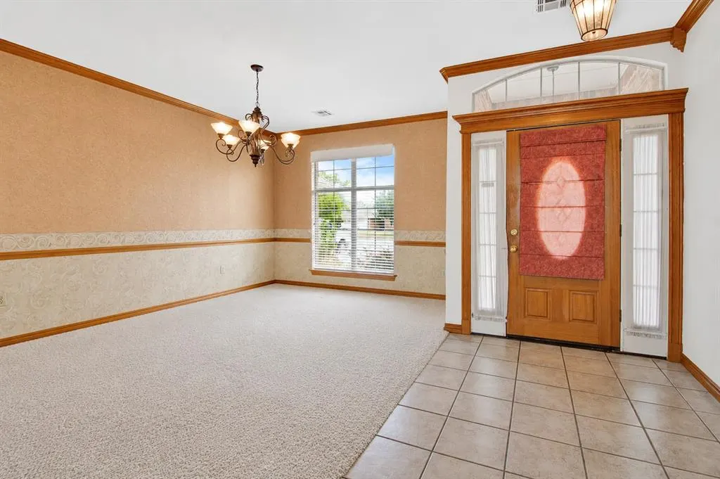 Photo 5 — 3335 Del Aire Place, Oklahoma City, OK 73115