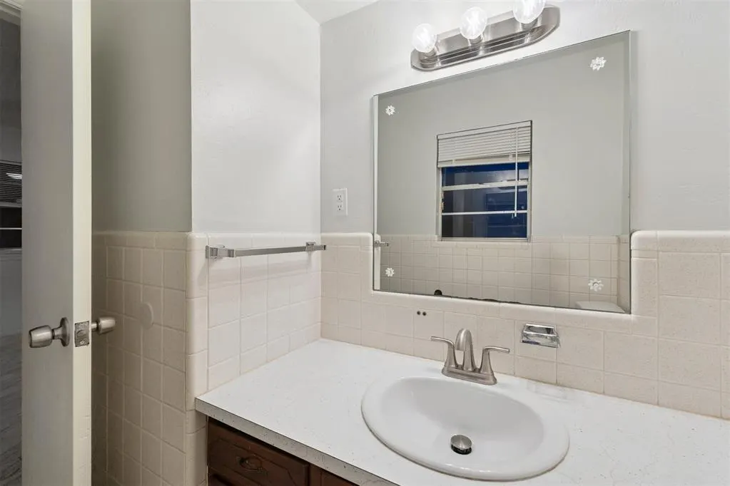 Photo 30 — 3020 NW 11th Street, Oklahoma City, OK 73107