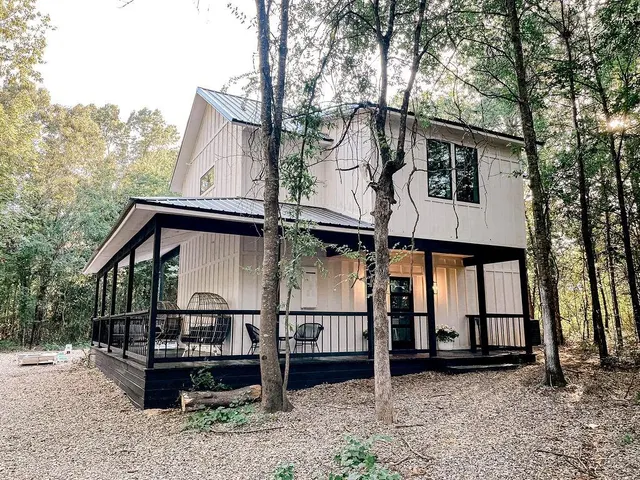 Photo 5 — 47 Honor Court, Broken Bow, OK 74728