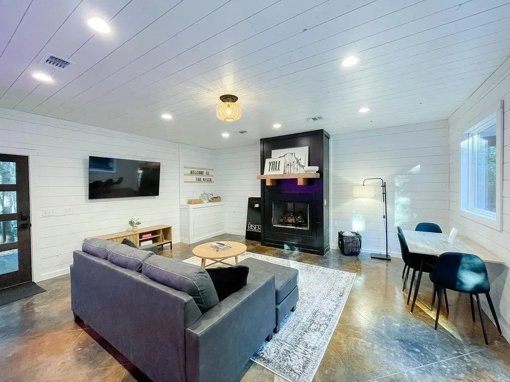 Photo 17 — 47 Honor Court, Broken Bow, OK 74728