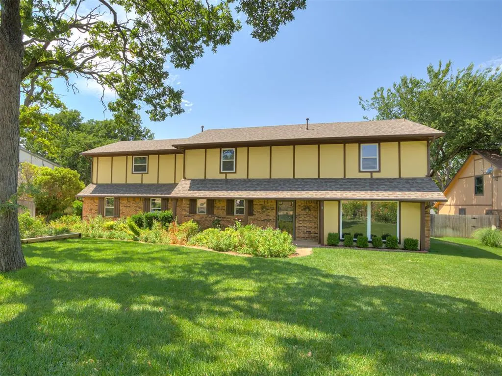 Front exterior — 3213 Adobe Drive, Edmond, OK 73013
