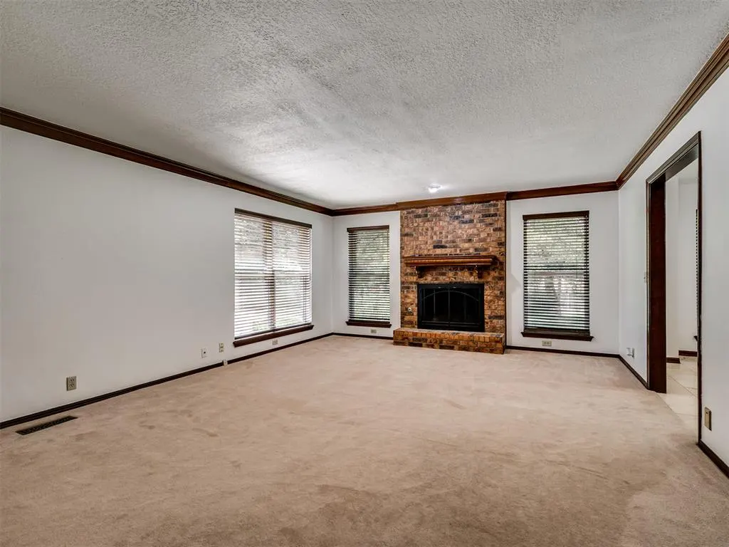 Photo 5 — 3213 Adobe Drive, Edmond, OK 73013