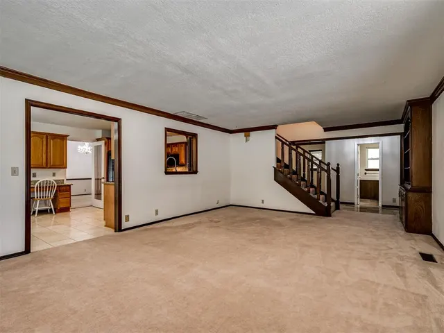 Photo 6 — 3213 Adobe Drive, Edmond, OK 73013