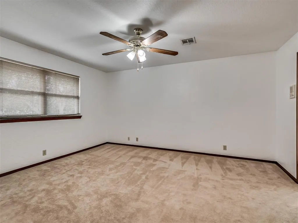 Photo 14 — 3213 Adobe Drive, Edmond, OK 73013