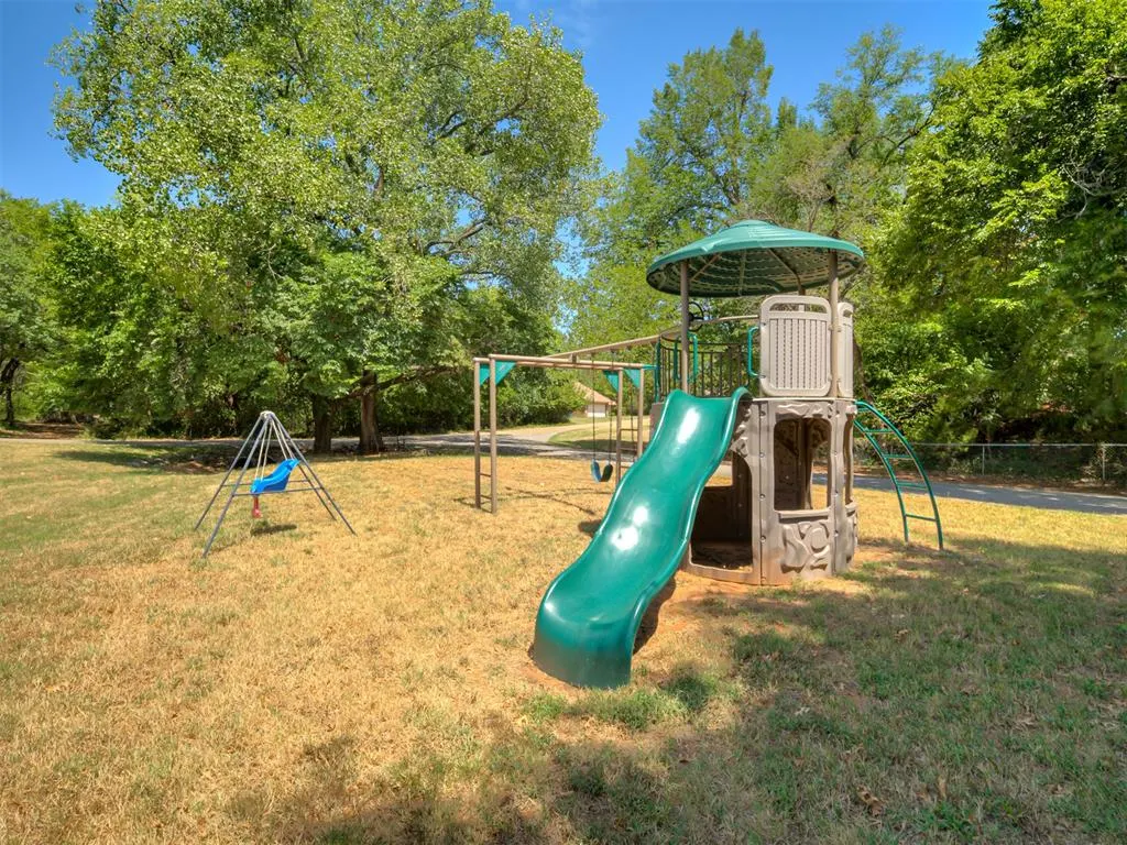 Photo 35 — 3213 Adobe Drive, Edmond, OK 73013