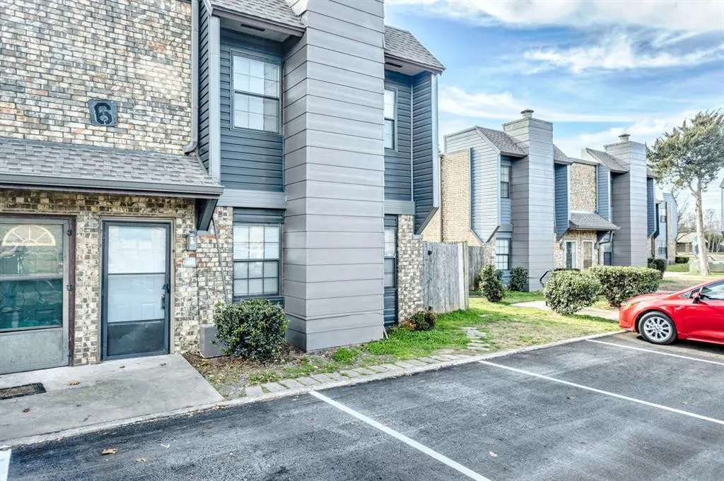 Front exterior — 401 SE 12th Avenue 137, Norman, OK 73071