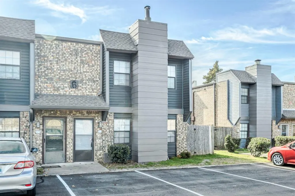 Photo 2 — 401 SE 12th Avenue 137, Norman, OK 73071