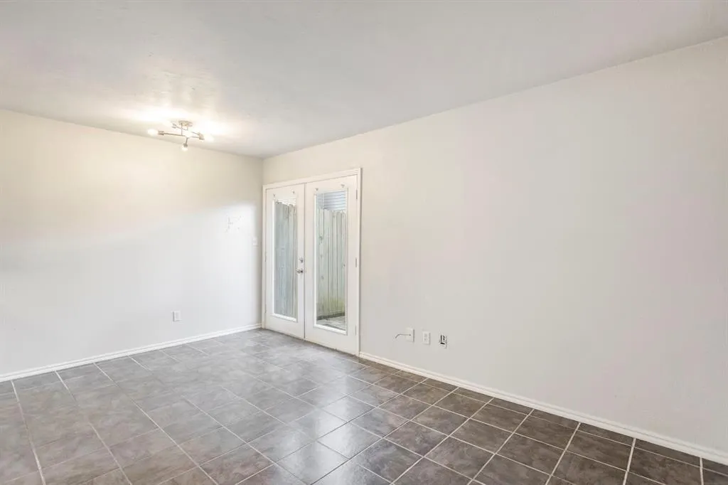 Photo 11 — 401 SE 12th Avenue 137, Norman, OK 73071