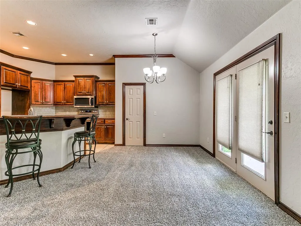 Photo 14 — 309 E Richmond Terrace, Mustang, OK 73064