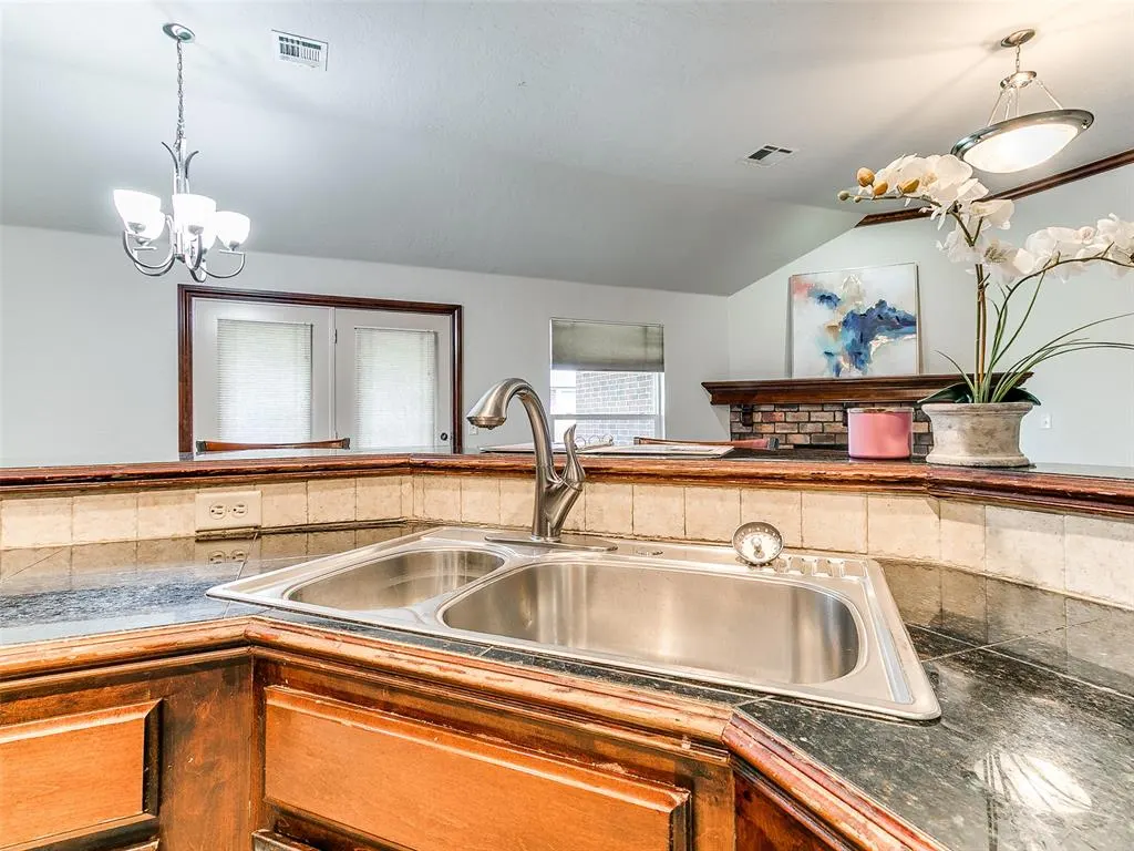 Photo 20 — 309 E Richmond Terrace, Mustang, OK 73064
