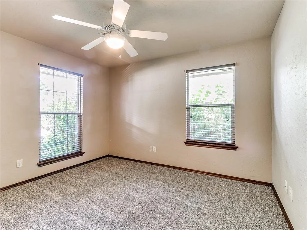 Photo 21 — 309 E Richmond Terrace, Mustang, OK 73064