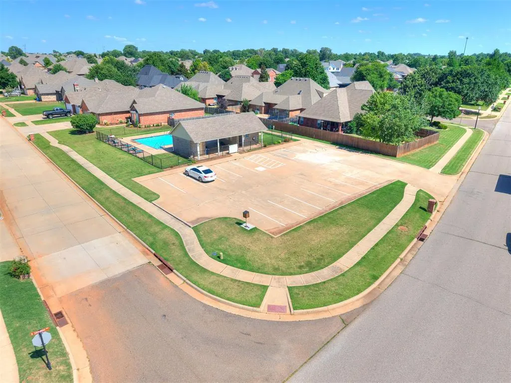 Photo 29 — 309 E Richmond Terrace, Mustang, OK 73064