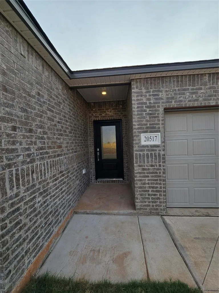 Photo 2 — 20517 Mule Deer Drive, Edmond, OK 73012