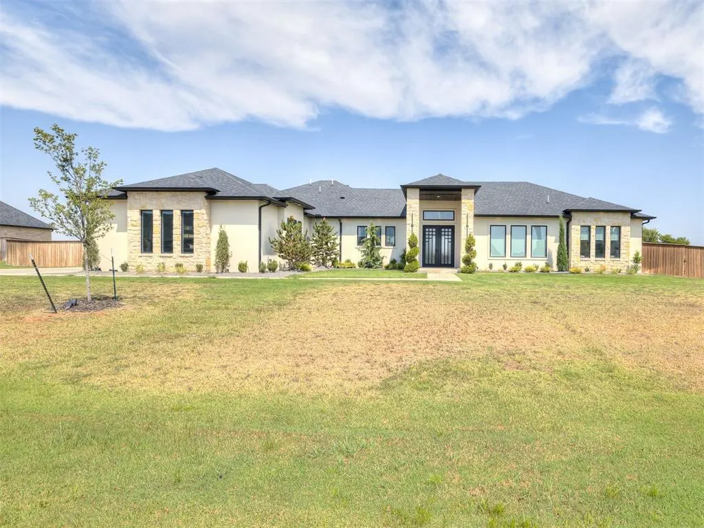 Photo 2 — 2189 NW 227th Street, Edmond, OK 73025